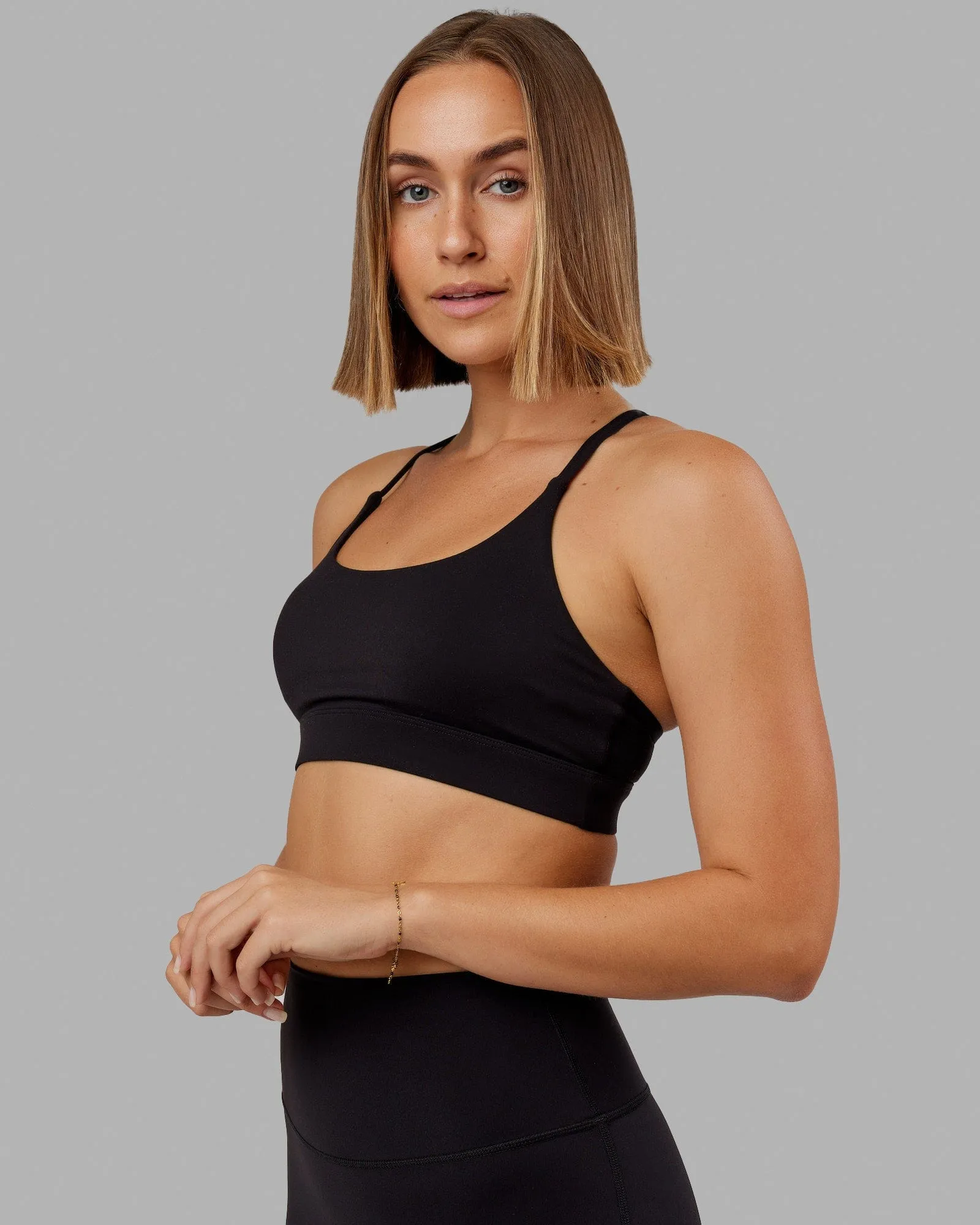 Elixir Sports Bra - Black